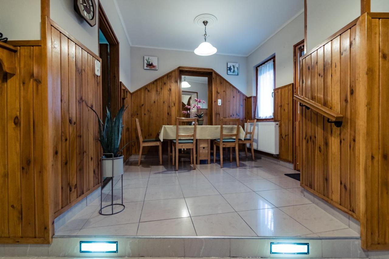 Estike Apartman ギュラ エクステリア 写真